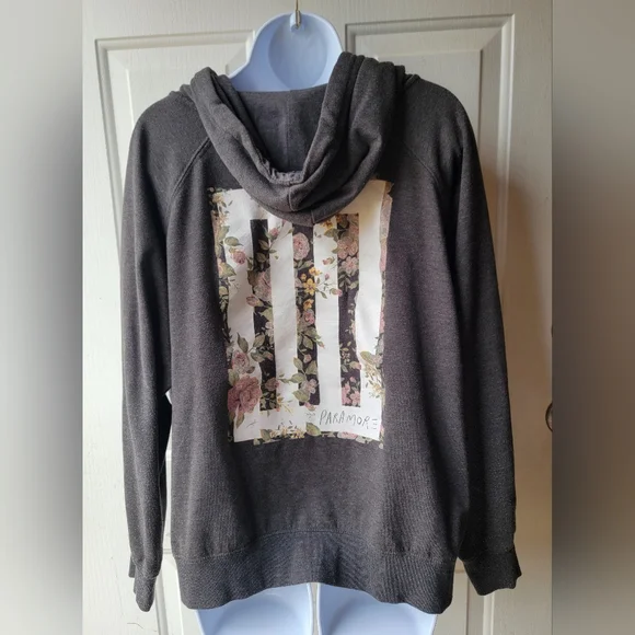 Paramore Floral Jacket Size 2X - Picture 1 of 4